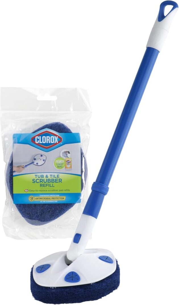 Clorox Extendable Tub and Tile Scrubber with Extra Pad